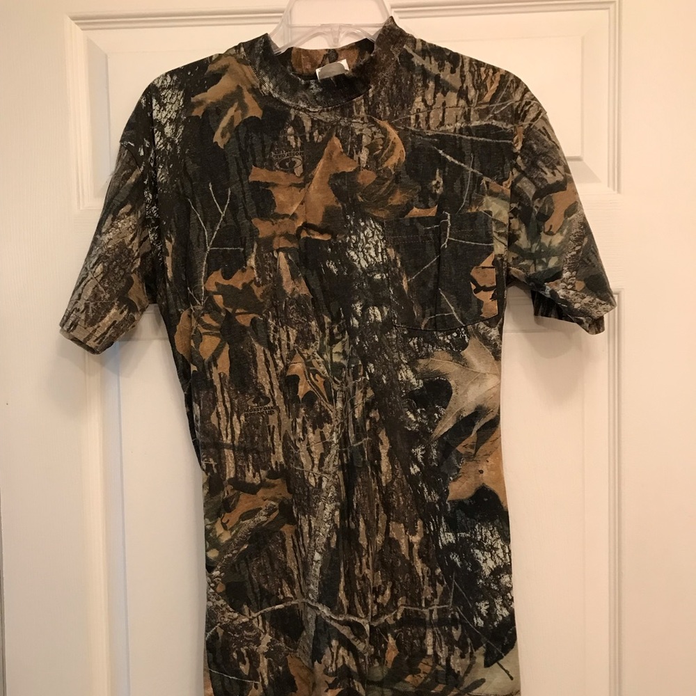 Mossy oak break up camo shirt